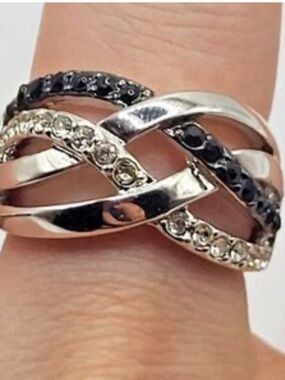 Infinity style Black and Silver Crisscross Ring
